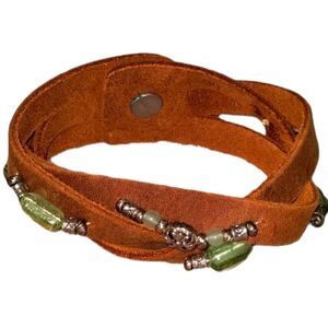 ‎Leather handmade bracelet🌈5 for $25
